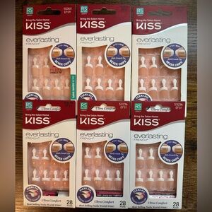 KISS Everlasting French Press On Nails (6 packs)